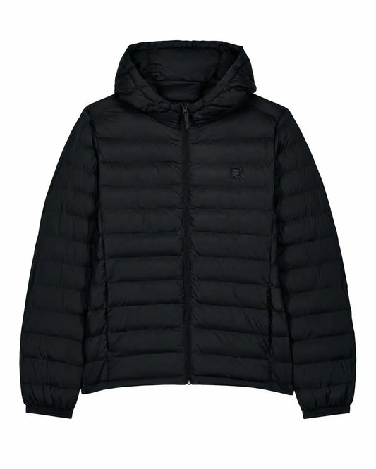 Veste matelassée homme L’Horizon RIVHEX noir, vue de face et broderie ton sur ton — simulation