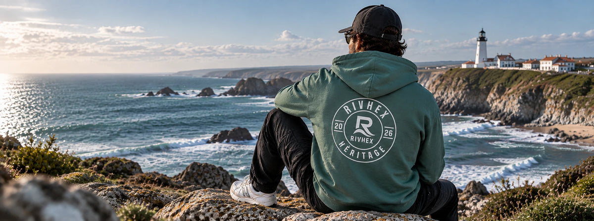 Green RIVHEX Héritage hoodie by the sea